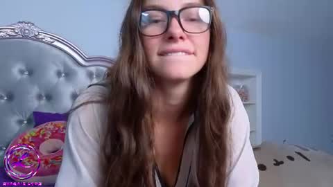 Snapshot of chroniclove chatting on 1, 7, 2026 Marley online show from 1, 7, 2026