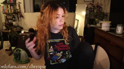 Snapshot of chrysanthulu chatting on 24, 4, 2026 Chrys online show from 24, 4, 2026