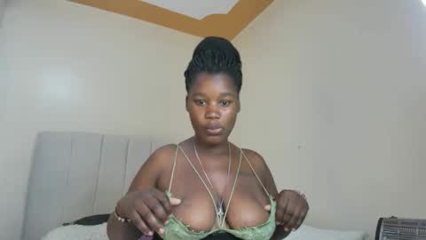 Snapshot of chubby_flora chatting on 22, 4, 2026 Flora online show from 22, 4, 2026