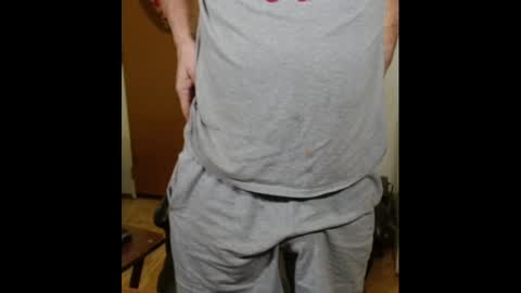 Snapshot of chubbyguy00054 chatting on 15, 2, 2025 chubbyguy00054 online show from 15, 2, 2025