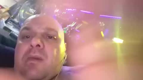 Snapshot of chubbyissy chatting on 25, 10, 2025 Chubbydutch man online show from 25, 10, 2025