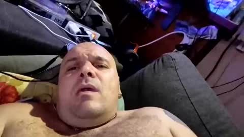 Snapshot of chubbyman40 chatting on 30, 11, 2025 chubbyman40 online show from 30, 11, 2025