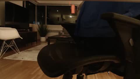 Snapshot of chubbyvix chatting on 17, 4, 2026 AstorYvr online show from 17, 4, 2026