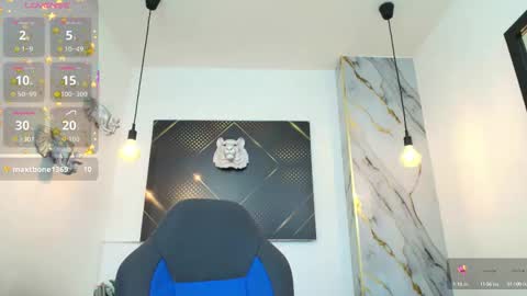 Snapshot of ciara_connor chatting on 17, 10, 2025 ... ... online show from 17, 10, 2025