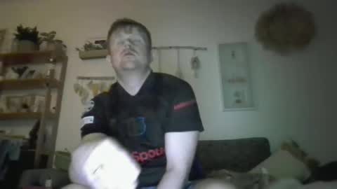 ciasnsyrize1996 online show from 25, 2, 2025