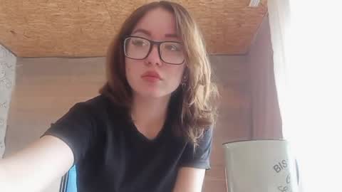 Snapshot of cicelyphaup chatting on 5, 6, 2026 Olivia online show from 5, 6, 2026