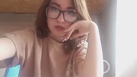 Snapshot of cicelyphaup chatting on 14, 6, 2026 Olivia online show from 14, 6, 2026