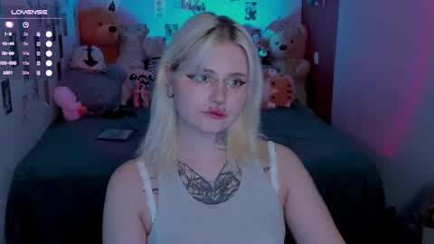 Helen and Teya online show from 27, 11, 2025