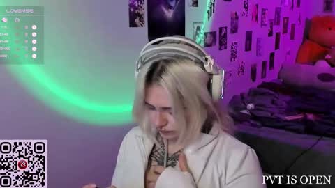 Helen and Teya online show from 17, 12, 2025