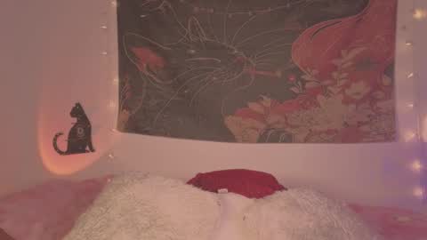 Snapshot of cinderella_lewis chatting on 3, 3, 2026 Sofi Eva and Mey online show from 3, 3, 2026