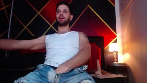 Snapshot of cindyandcarlo chatting on 7, 1, 2025 CindyandCarlo online show from 7, 1, 2025