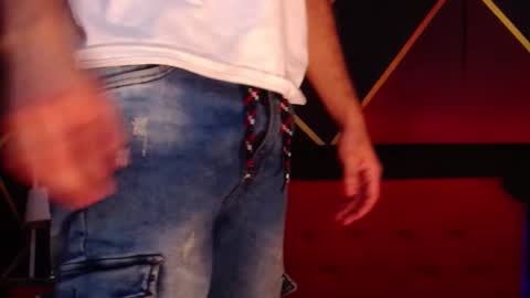 Snapshot of cindyandcarlo chatting on 8, 3, 2025 CindyandCarlo online show from 8, 3, 2025