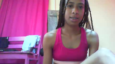 Snapshot of cindyx69 chatting on 27, 2, 2025 cindyx69 online show from 27, 2, 2025