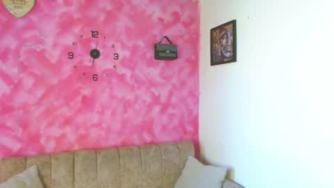 Snapshot of cinna__ chatting on 18, 3, 2026 cinna__ online show from 18, 3, 2026