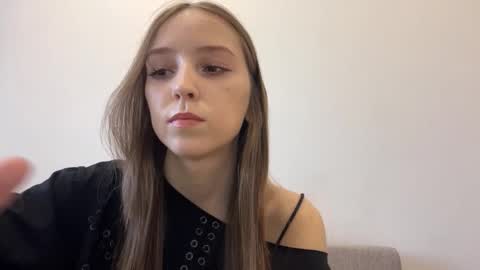 Snapshot of cinthiaprysock chatting on 30, 3, 2026 Aurora online show from 30, 3, 2026