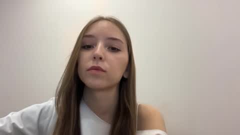 Snapshot of cinthiaprysock chatting on 15, 4, 2026 Aurora online show from 15, 4, 2026