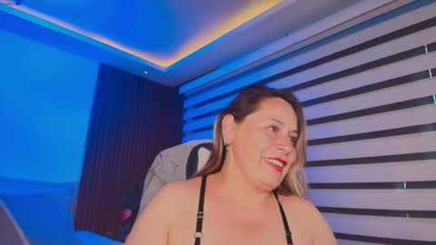 Cinthya online show from 15, 6, 2026