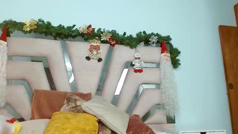 Cintia Hills online show from 21, 12, 2024