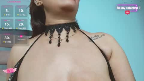 Cintia Hills online show from 26, 2, 2025