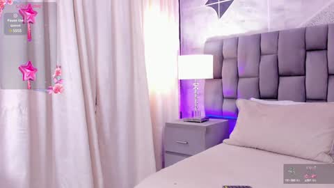 Snapshot of cintiacolins chatting on 3, 2, 2025 CintiaCollins online show from 3, 2, 2025