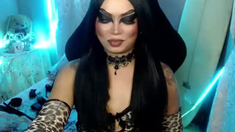 QUEEN CESS online show from 26, 6, 2026