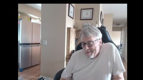 Snapshot of cjscout chatting on 24, 4, 2026 cjscout online show from 24, 4, 2026