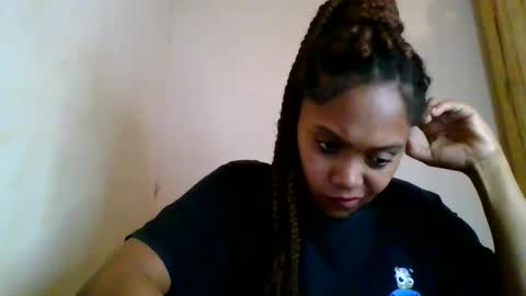 Snapshot of ckamilla45 chatting on 29, 10, 2025 ckamilla45 online show from 29, 10, 2025