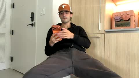Snapshot of ckeefer96 chatting on 27, 6, 2026 ckeefer96 online show from 27, 6, 2026