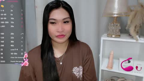 Snapshot of claire_wntr chatting on 21, 6, 2026 CLAIRE online show from 21, 6, 2026