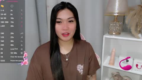 Snapshot of claire_wntr chatting on 18, 7, 2026 CLAIRE online show from 18, 7, 2026