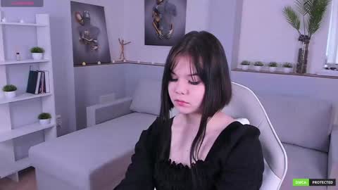 Snapshot of clairefaers chatting on 2, 2, 2025 Claire Faers online show from 2, 2, 2025