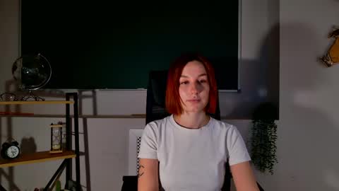 Snapshot of clairemathis chatting on 24, 4, 2026 Claire online show from 24, 4, 2026