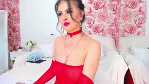 Snapshot of clairewarner chatting on 5, 3, 2025 ClaireWarner online show from 5, 3, 2025