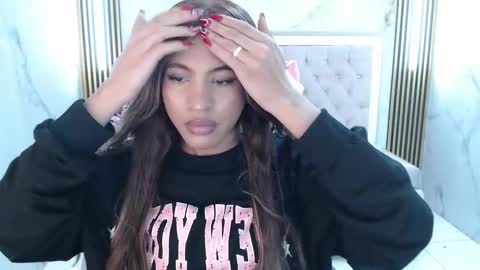 Clara  online show from 11, 9, 2025