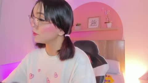 Snapshot of clara_lu chatting on 16, 6, 2026 C L A R A online show from 16, 6, 2026