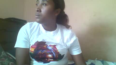 Clarah0123 online show from 17, 9, 2025