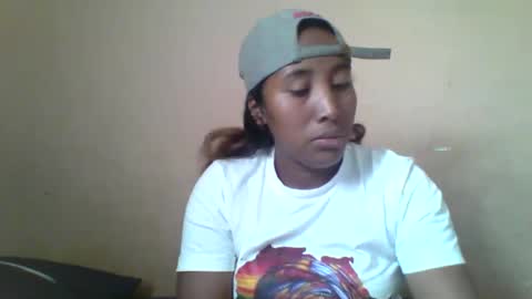 Clarah0123 online show from 10, 10, 2025