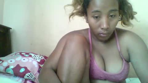 Clarah0123 online show from 11, 10, 2025