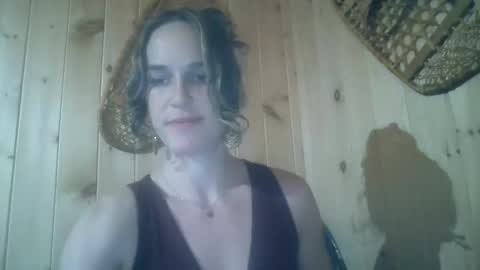 claralafontaine online show from 19, 12, 2025