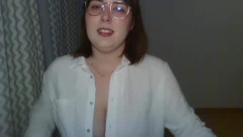 Snapshot of claralovely chatting on 15, 4, 2026 Clara online show from 15, 4, 2026