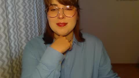 Snapshot of claralovely chatting on 27, 5, 2026 Clara online show from 27, 5, 2026