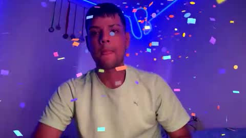 Snapshot of clarentz_baileys chatting on 26, 11, 2025 Clarentz bby online show from 26, 11, 2025