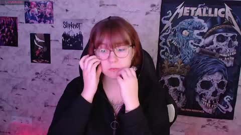 Snapshot of clarissa_milk chatting on 9, 5, 2026 Clarissa online show from 9, 5, 2026