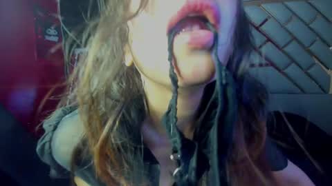 Clarita hill online show from 28, 2, 2026