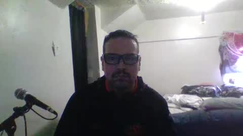 Snapshot of clark_kent1986 chatting on 20, 4, 2026 clark_kent1986 online show from 20, 4, 2026