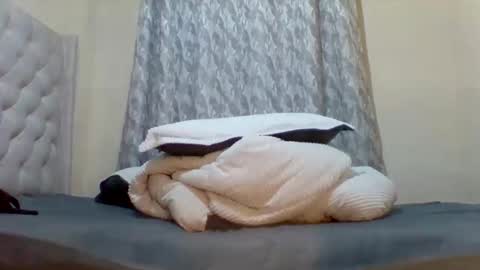 carmen online show from 4, 4, 2026