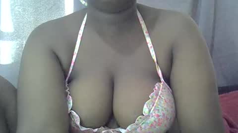 Snapshot of classy_zoey chatting on 8, 1, 2026 classy_zoey online show from 8, 1, 2026