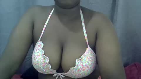 Snapshot of classy_zoey chatting on 10, 1, 2026 classy_zoey online show from 10, 1, 2026