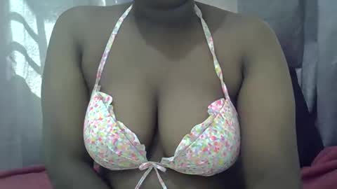 Snapshot of classy_zoey chatting on 14, 1, 2026 classy_zoey online show from 14, 1, 2026