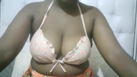 Snapshot of classy_zoey chatting on 10, 2, 2026 classy_zoey online show from 10, 2, 2026